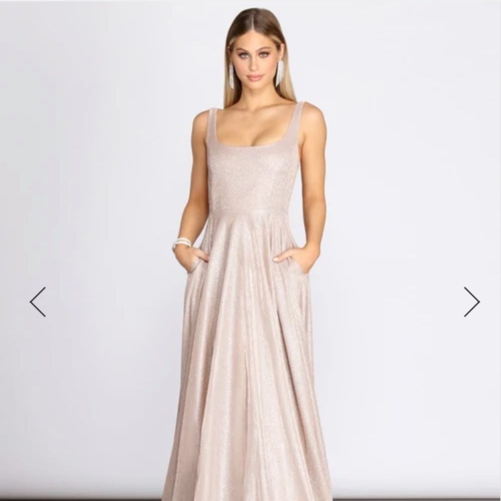 Windsor dress with pockets